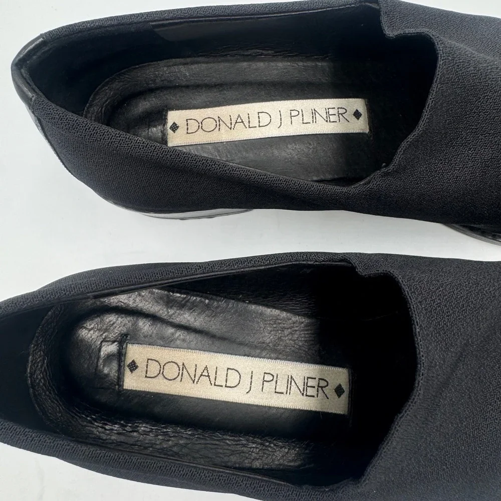 Donald J Pliner Black Stretch Crepe Loafers Low Heel Slip On Shoes 7M Spain 0087
